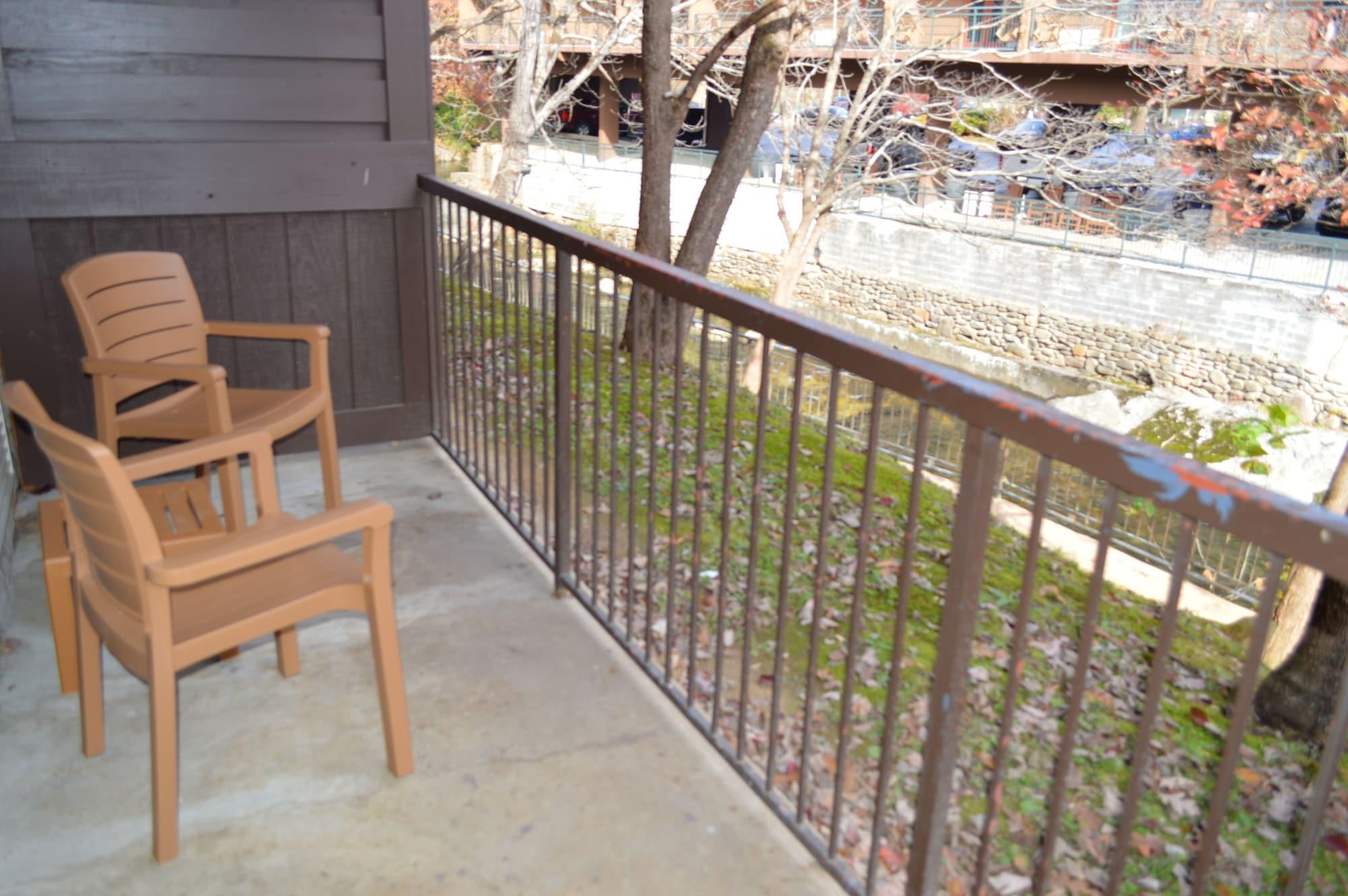 Econo Lodge Inn & Suites On The River Gatlinburg Ngoại thất bức ảnh