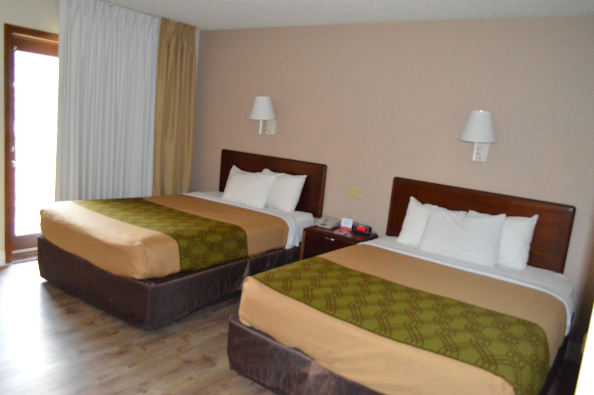 Econo Lodge Inn & Suites On The River Gatlinburg Ngoại thất bức ảnh