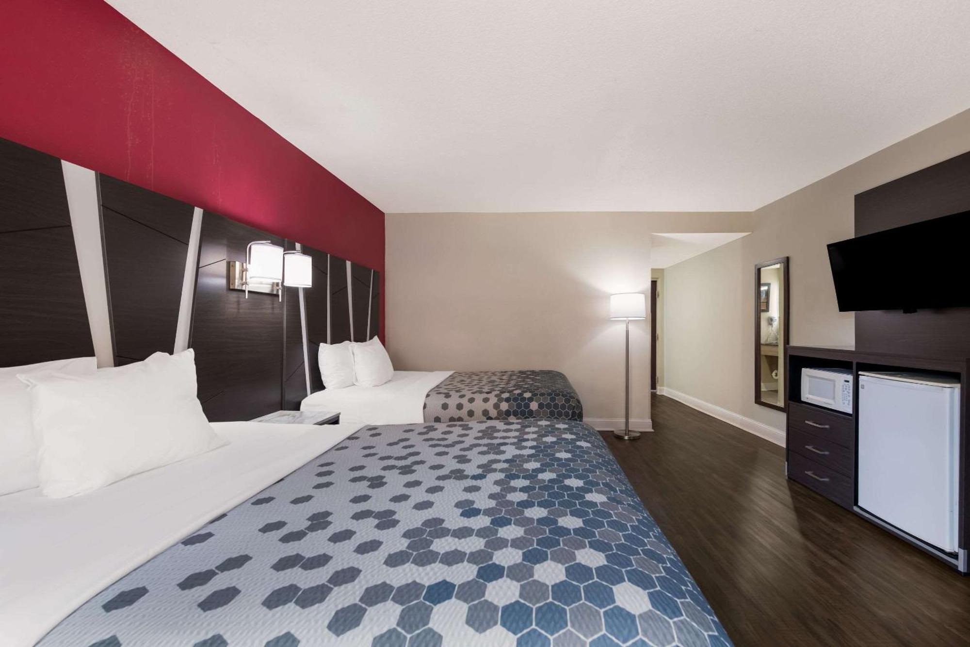 Econo Lodge Inn & Suites On The River Gatlinburg Ngoại thất bức ảnh